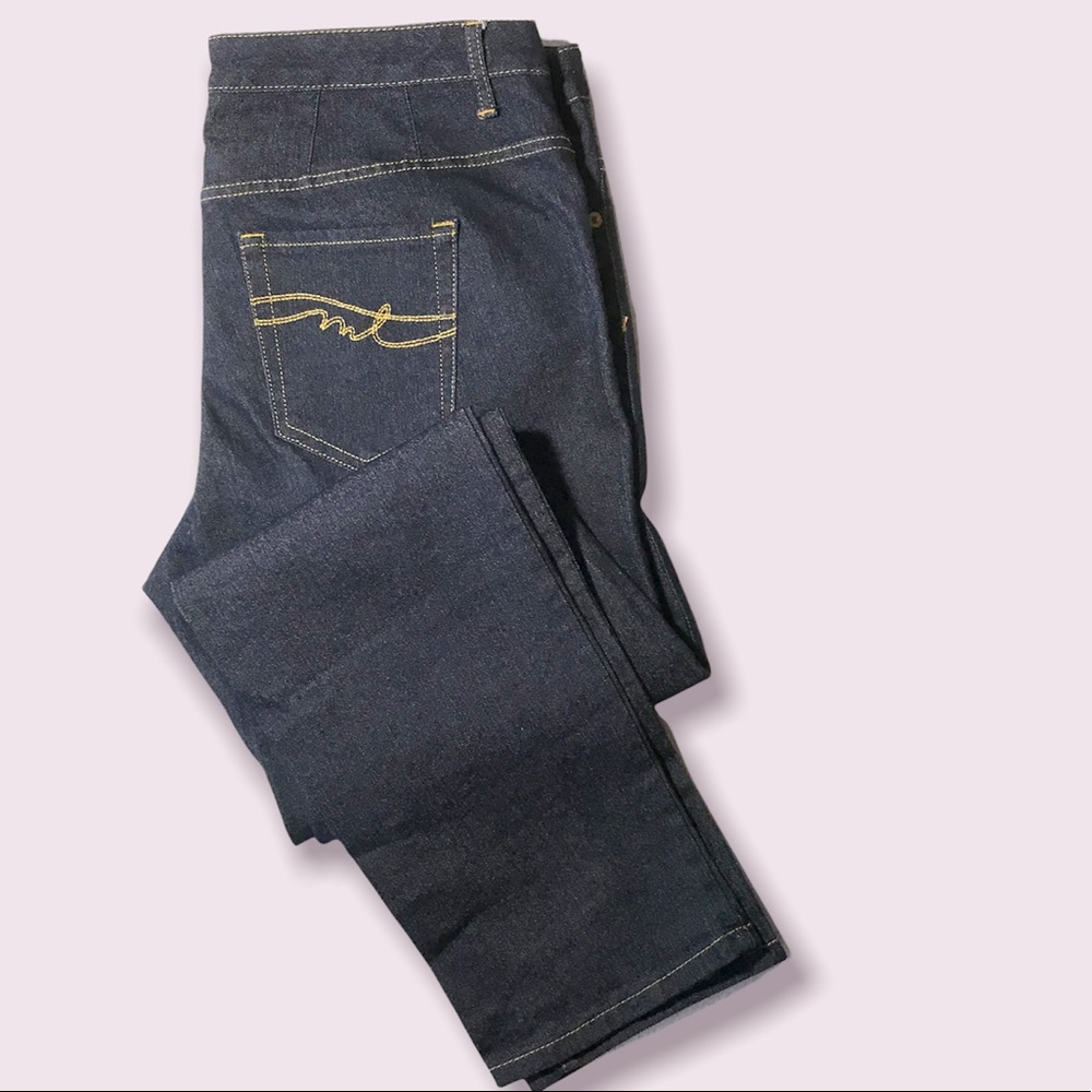 Miss Tina by Tina Knowles dark wash skinny jeans. Size 16